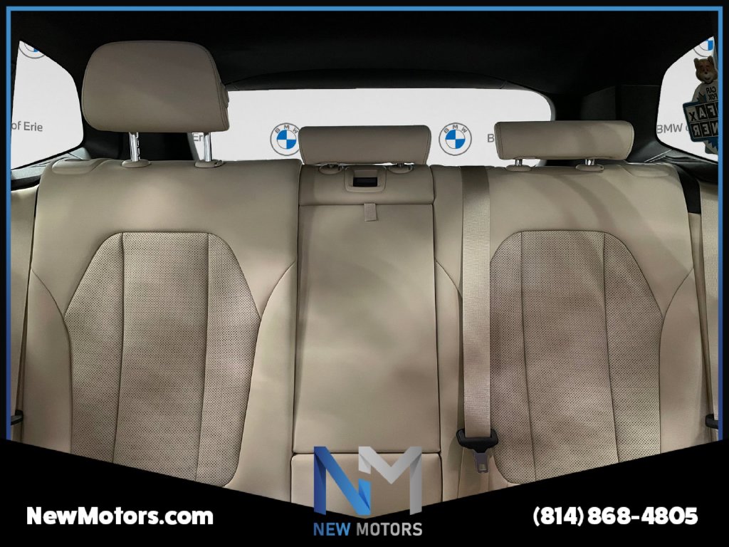 2022 BMW X3 photo 14 of 18
