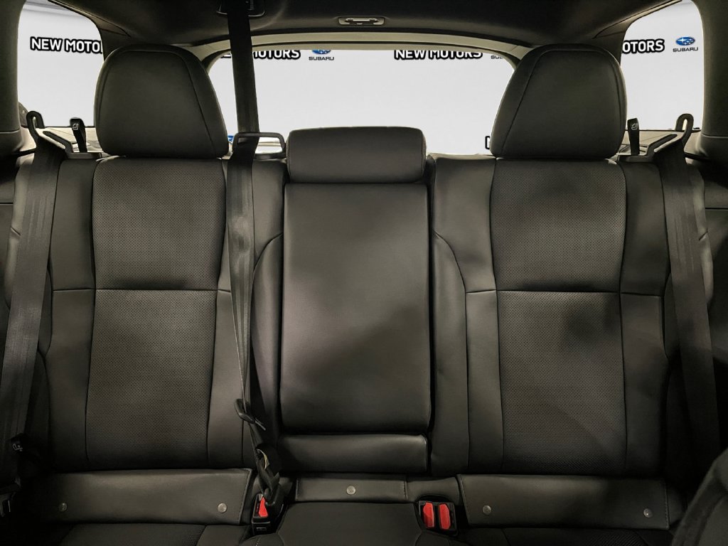 2026 Subaru Outback photo 16 of 19