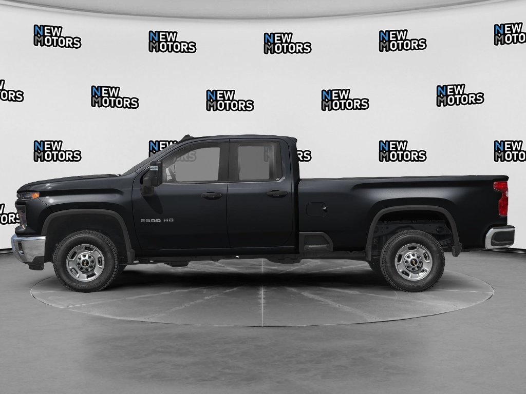 2024 Chevrolet Silverado 2500 HD photo 3 of 11