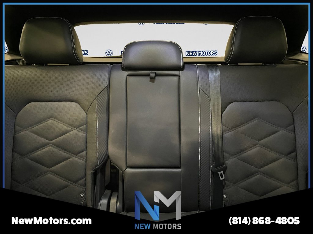 2024 Volkswagen Atlas Cross Sport photo 14 of 16
