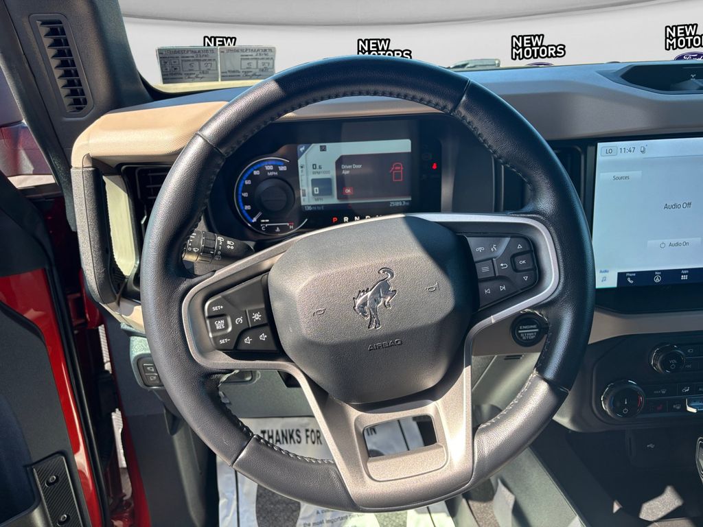 2022 Ford Bronco Outer Banks Advanced Chili Pepper Red at New Motors
