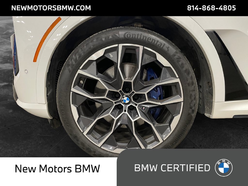 2024 BMW X7 photo 14 of 17
