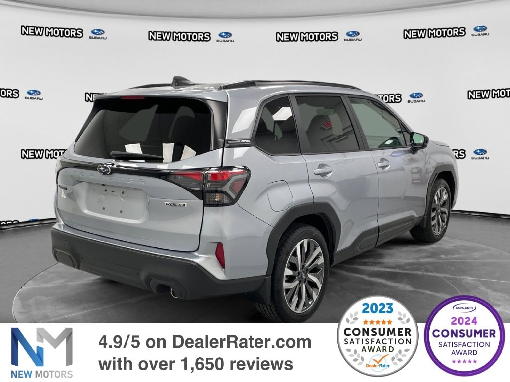 2026 Subaru Forester photo 4 of 16