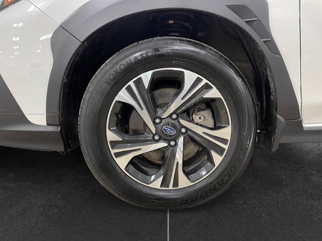 2024 Subaru Crosstrek photo 14 of 16