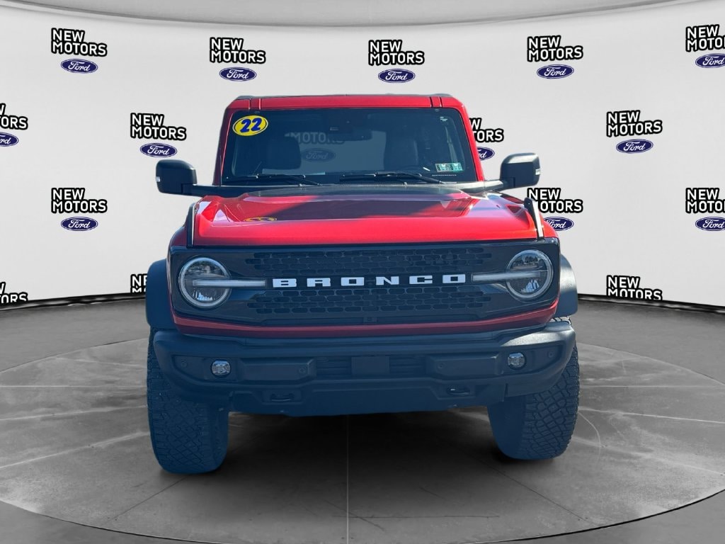 2022 Ford Bronco photo 9 of 15