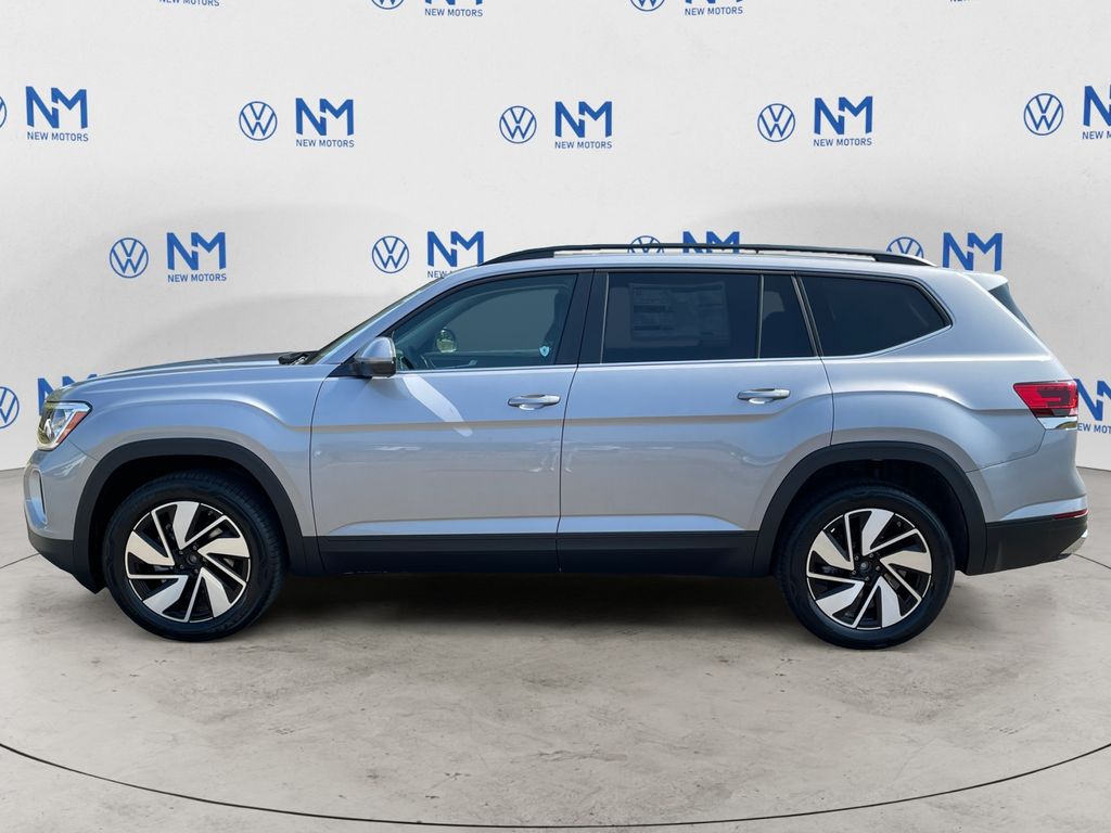 2026 Volkswagen Atlas SE Technology photo 2