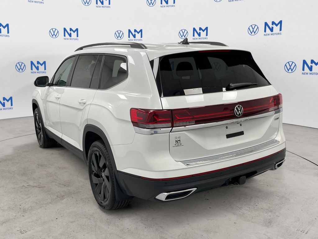 2026 Volkswagen Atlas SE Technology photo 2