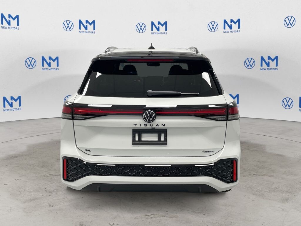 New 2025 Volkswagen Tiguan 2.0T SE R-Line Black SUV