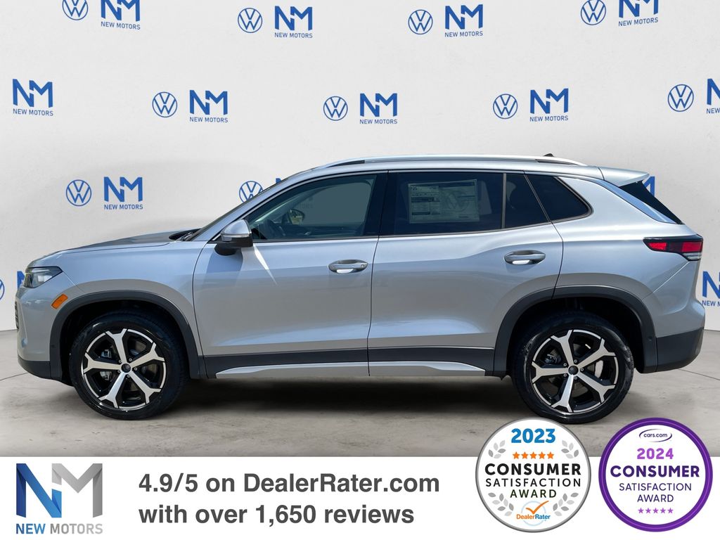 2025 Volkswagen Tiguan SE photo 2