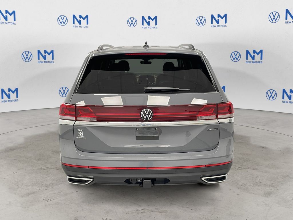 2026 Volkswagen Atlas SE Technology photo 3