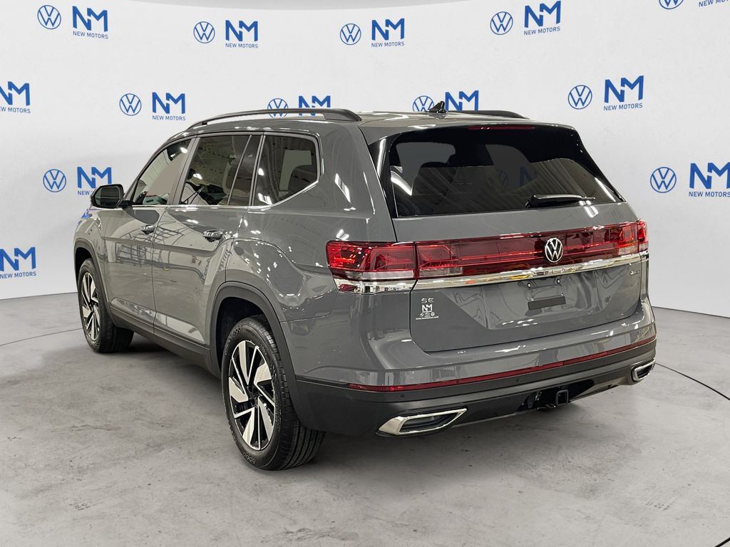 2026 Volkswagen Atlas SE Technology photo 3