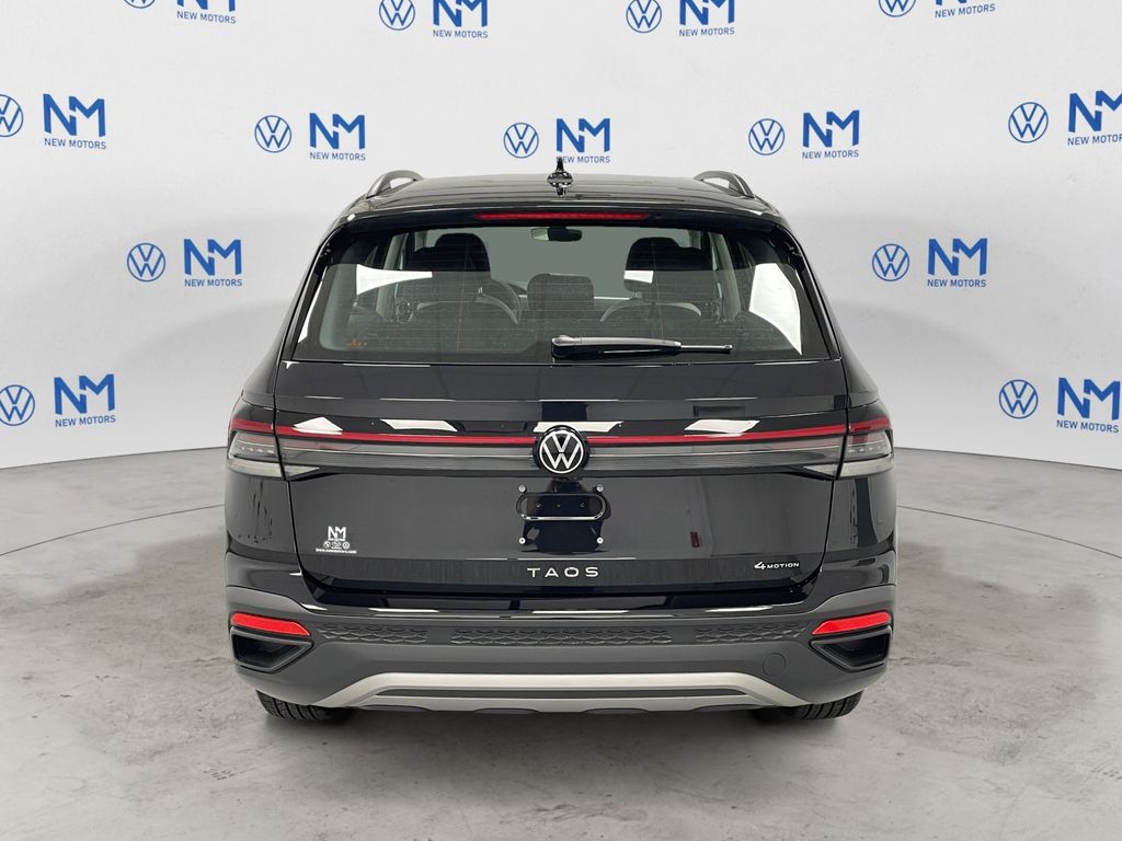 2025 Volkswagen Taos S photo 4