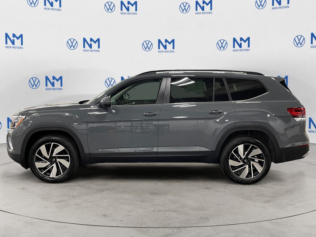 2026 Volkswagen Atlas SE Technology photo 2