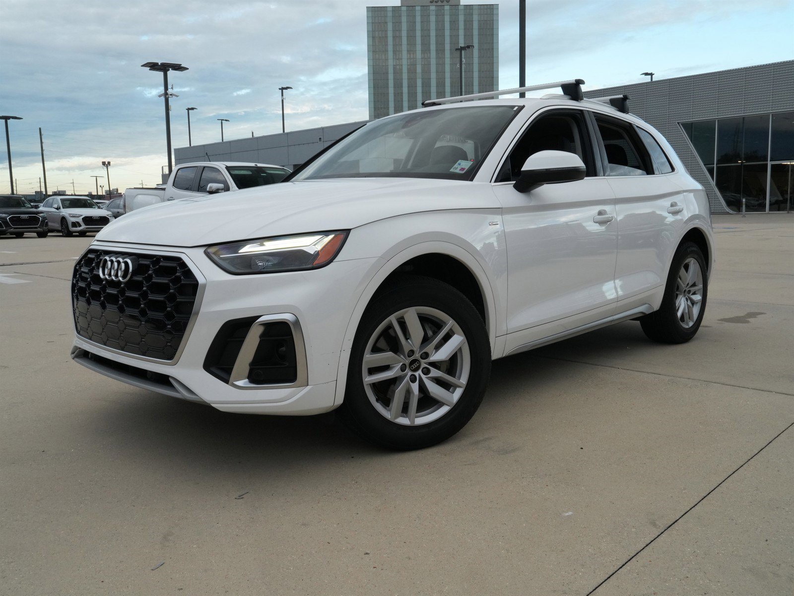 Used 2022 Audi Q5 Premium with VIN WA1GAAFY2N2095472 for sale in Metairie, LA