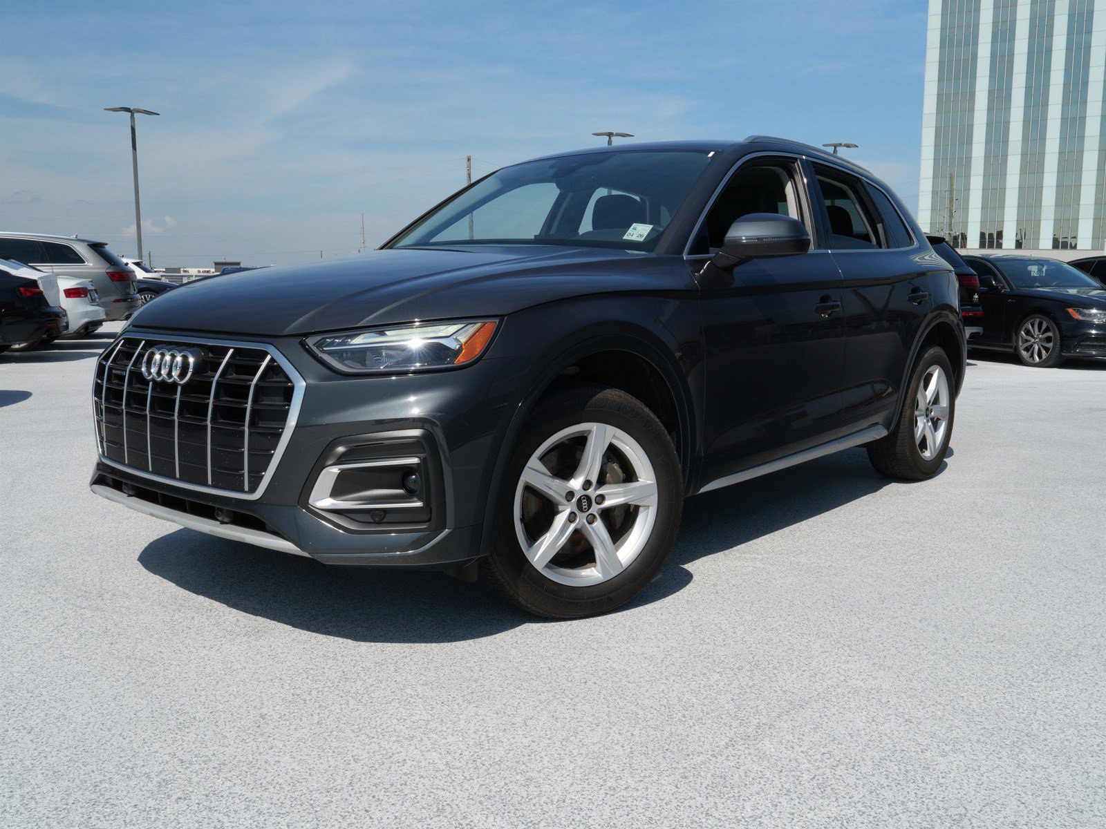 Used 2021 Audi Q5 Premium with VIN WA1AAAFY1M2005359 for sale in Metairie, LA