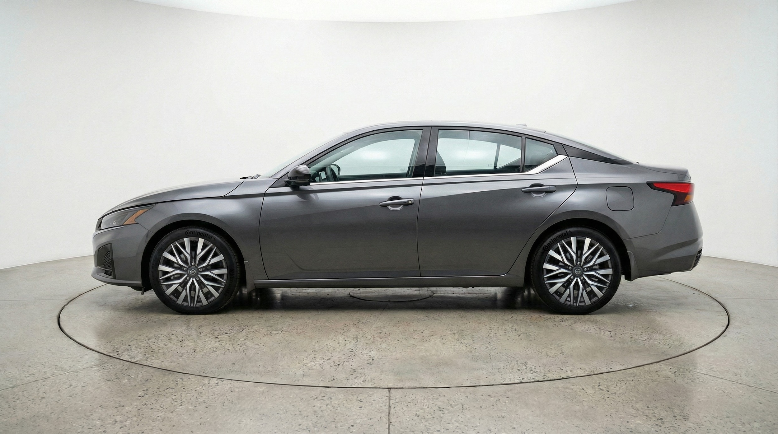 Thumbnail: 2025 Nissan Altima - 4
