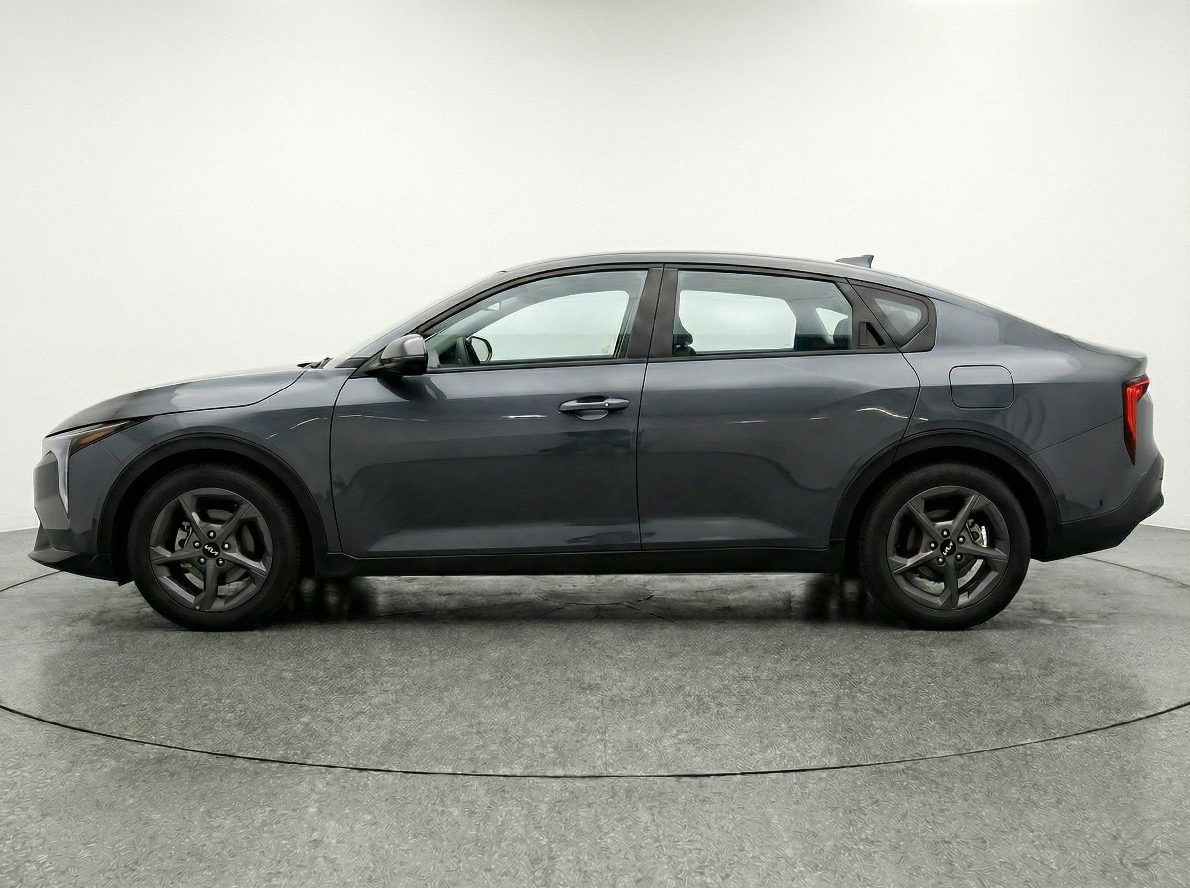 Thumbnail: 2025 Kia K4 - 4