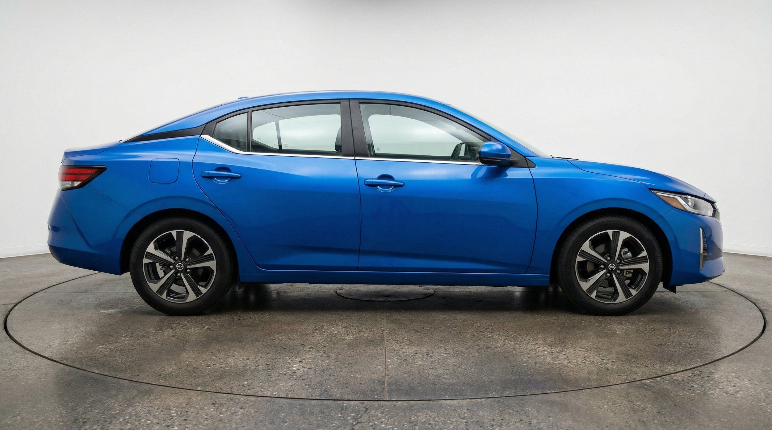 Thumbnail: 2025 Nissan Sentra - 11