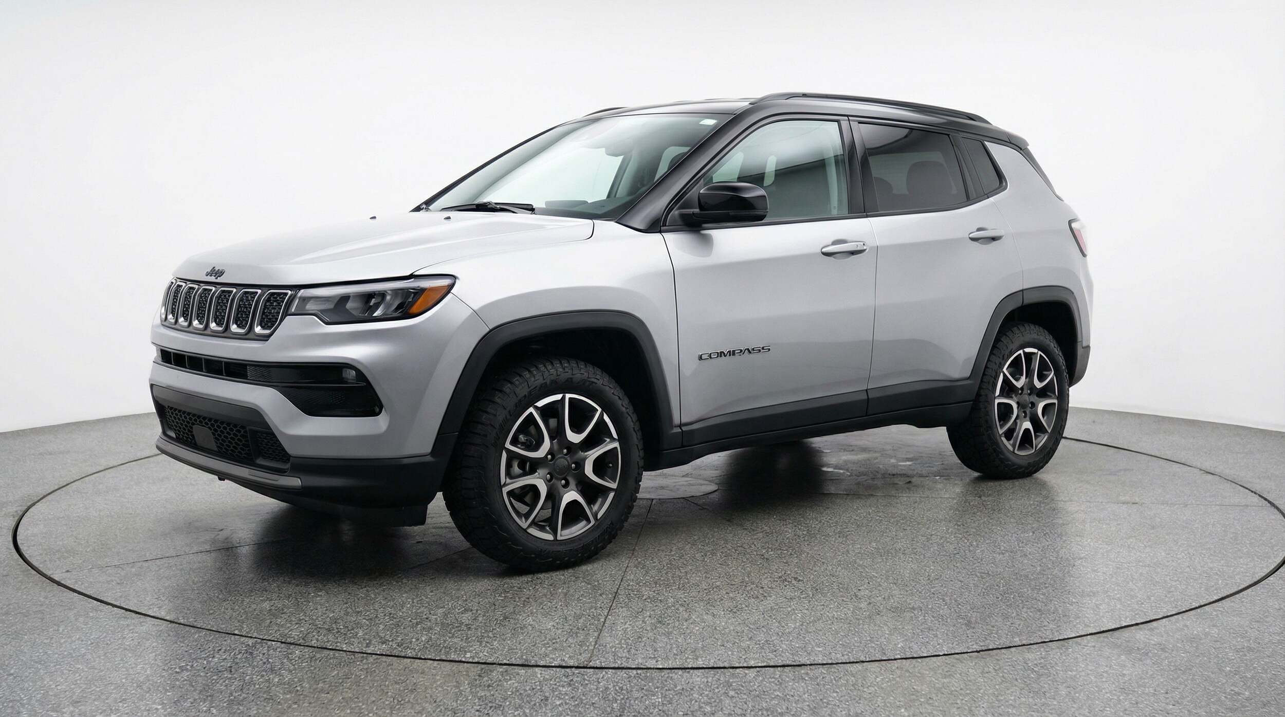 Thumbnail: 2025 Jeep Compass - 3