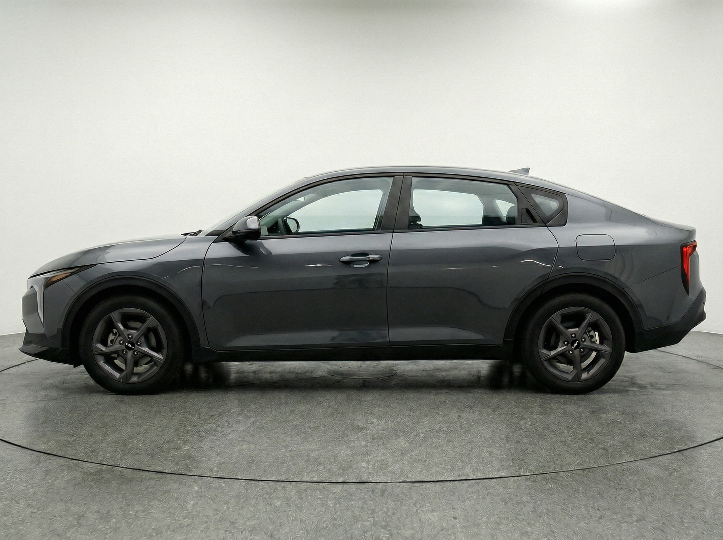Thumbnail: 2025 Kia K4 - 4