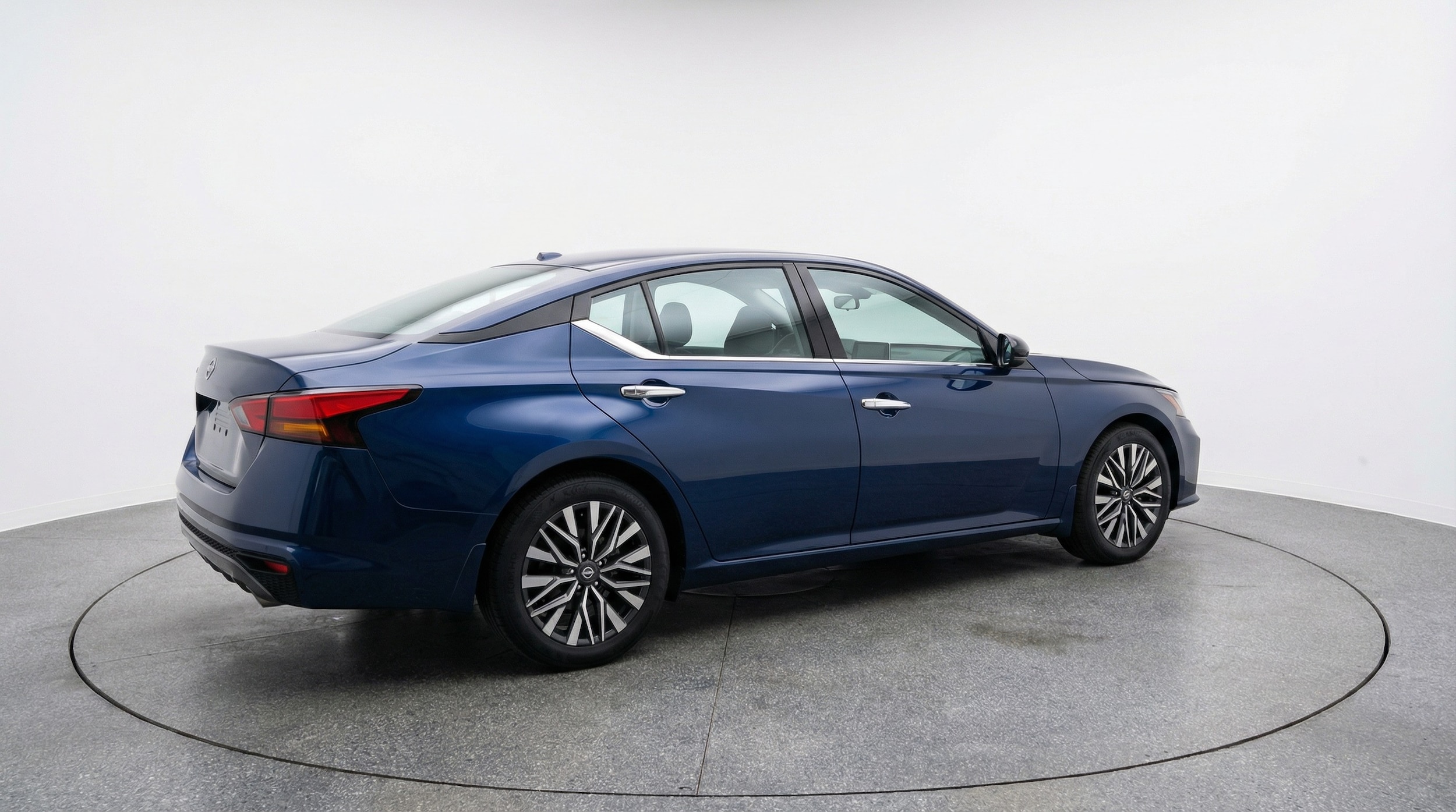 Thumbnail: 2025 Nissan Altima - 7