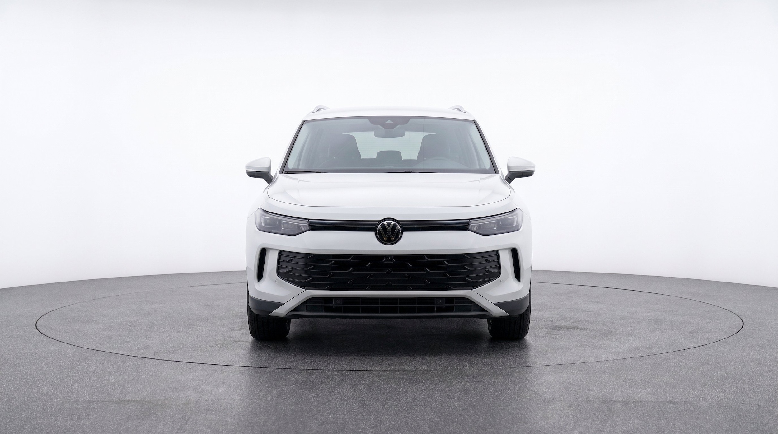 Thumbnail: 2026 Volkswagen Tiguan - 2