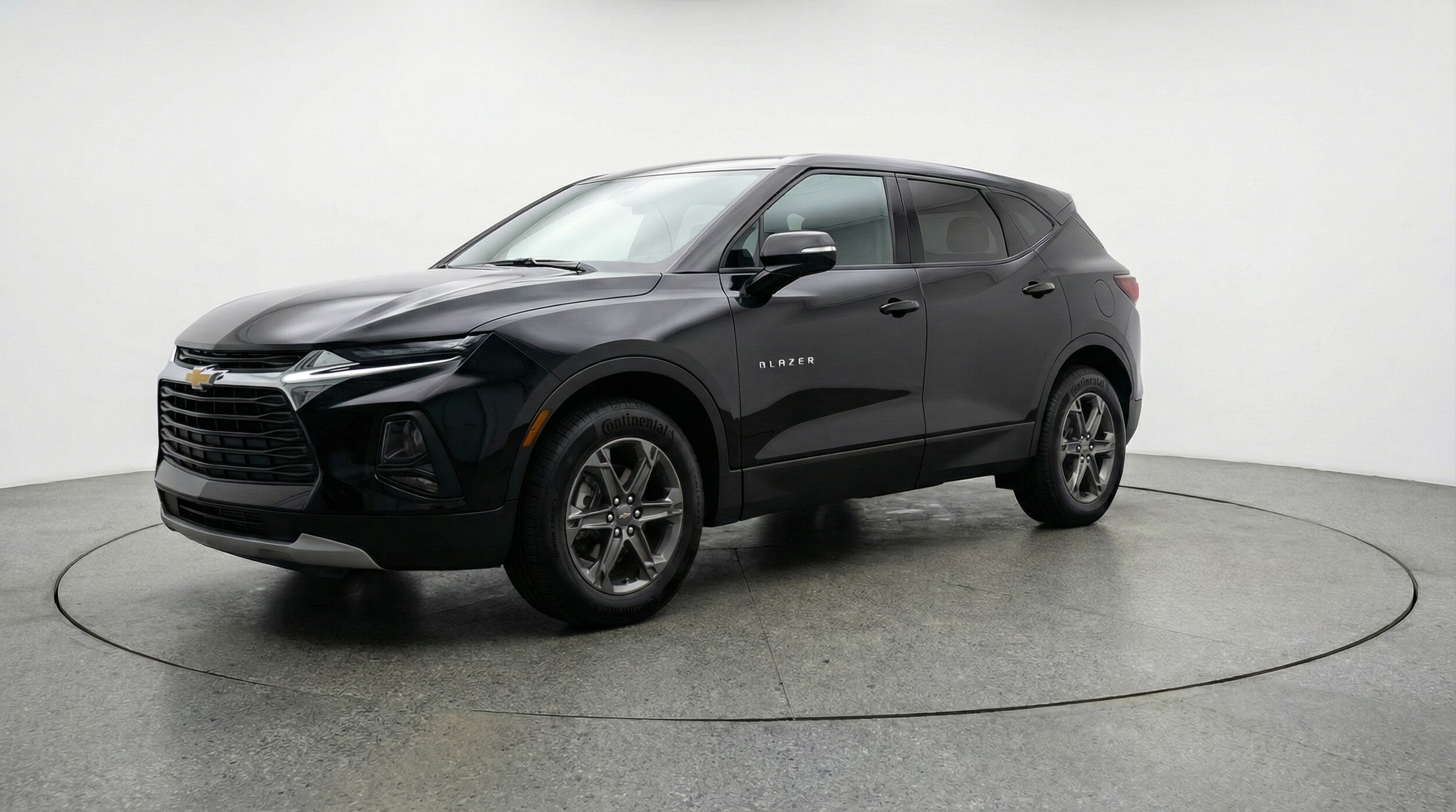 Thumbnail: 2025 Chevrolet Blazer - 3