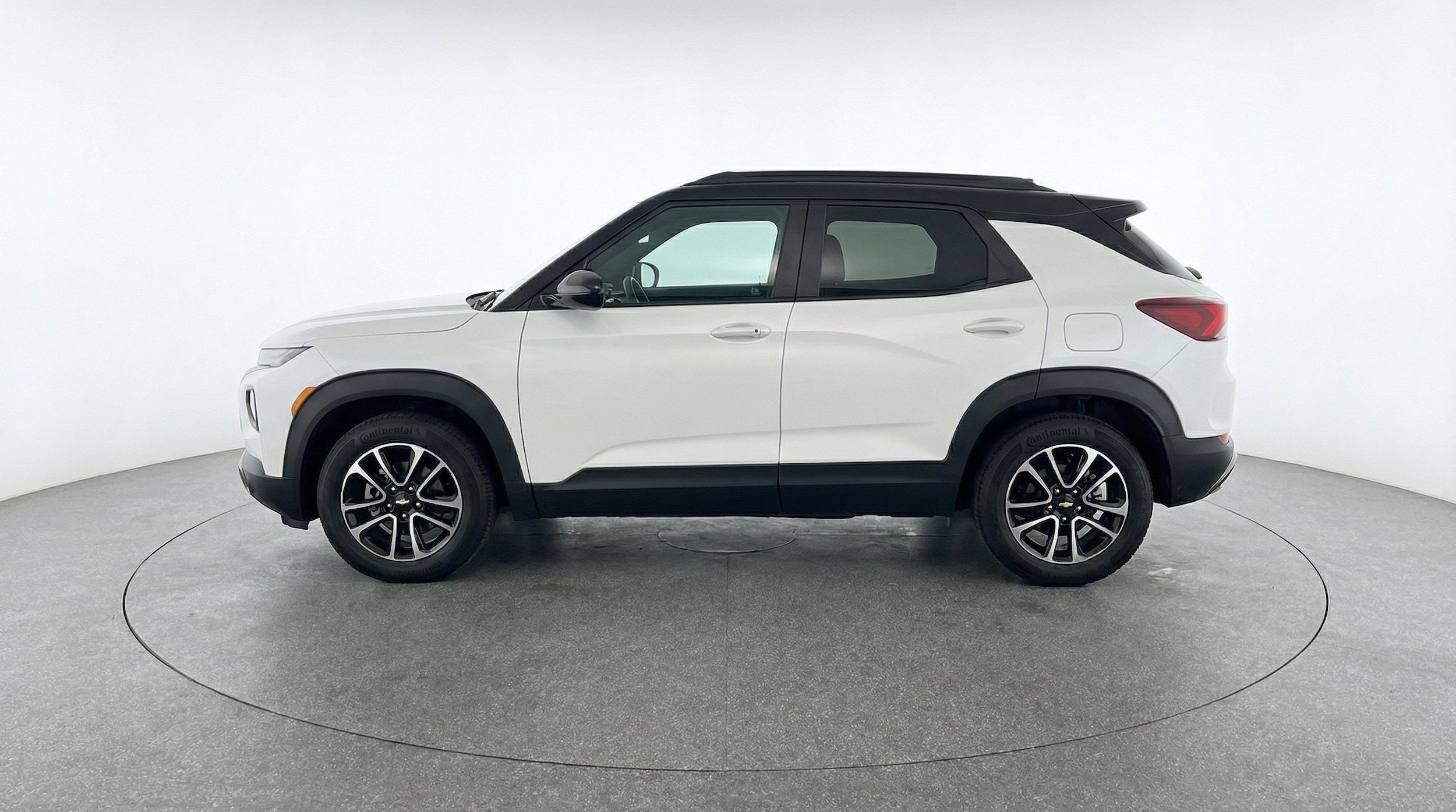 Thumbnail: 2025 Chevrolet TrailBlazer - 5