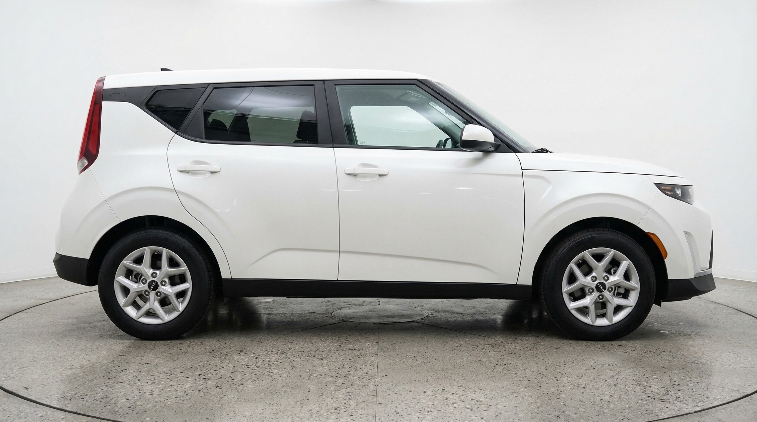 Thumbnail: 2025 Kia Soul - 8