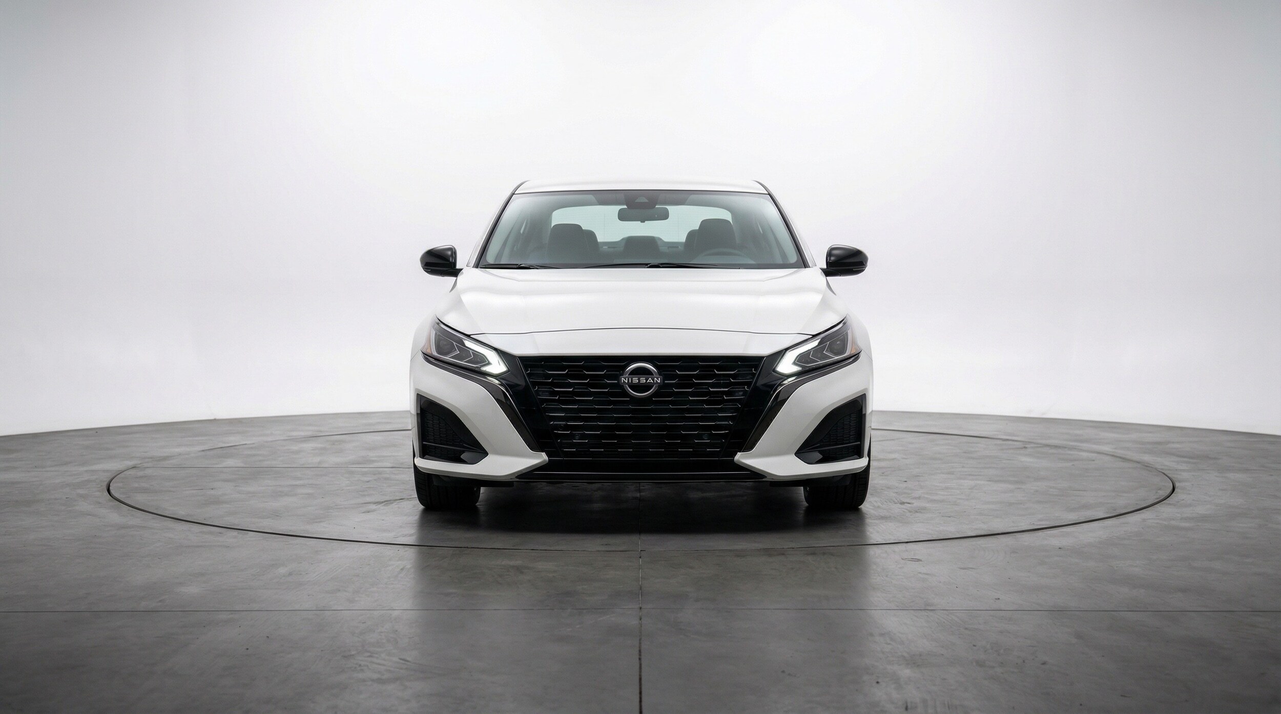 Thumbnail: 2025 Nissan Altima - 2