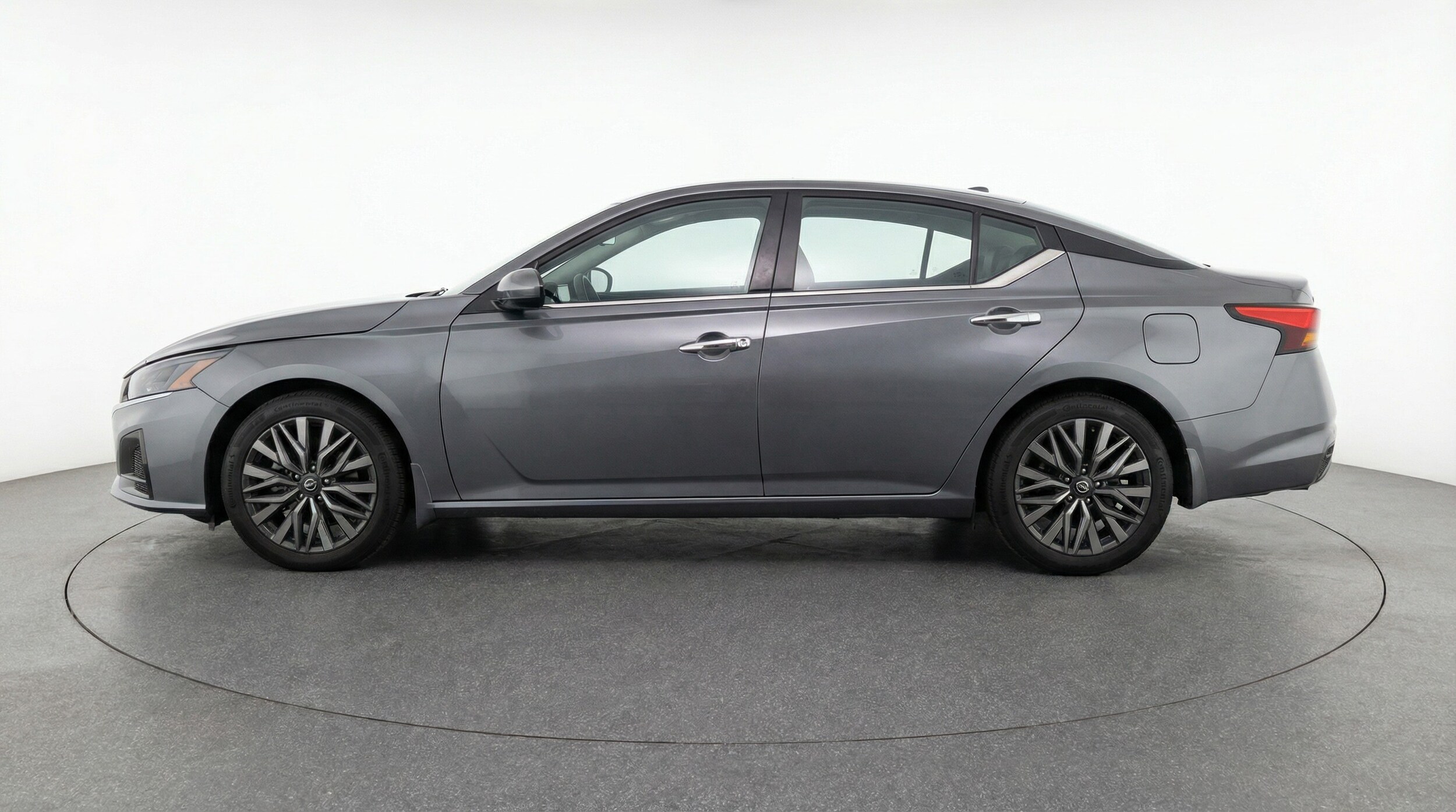 Thumbnail: 2025 Nissan Altima - 4