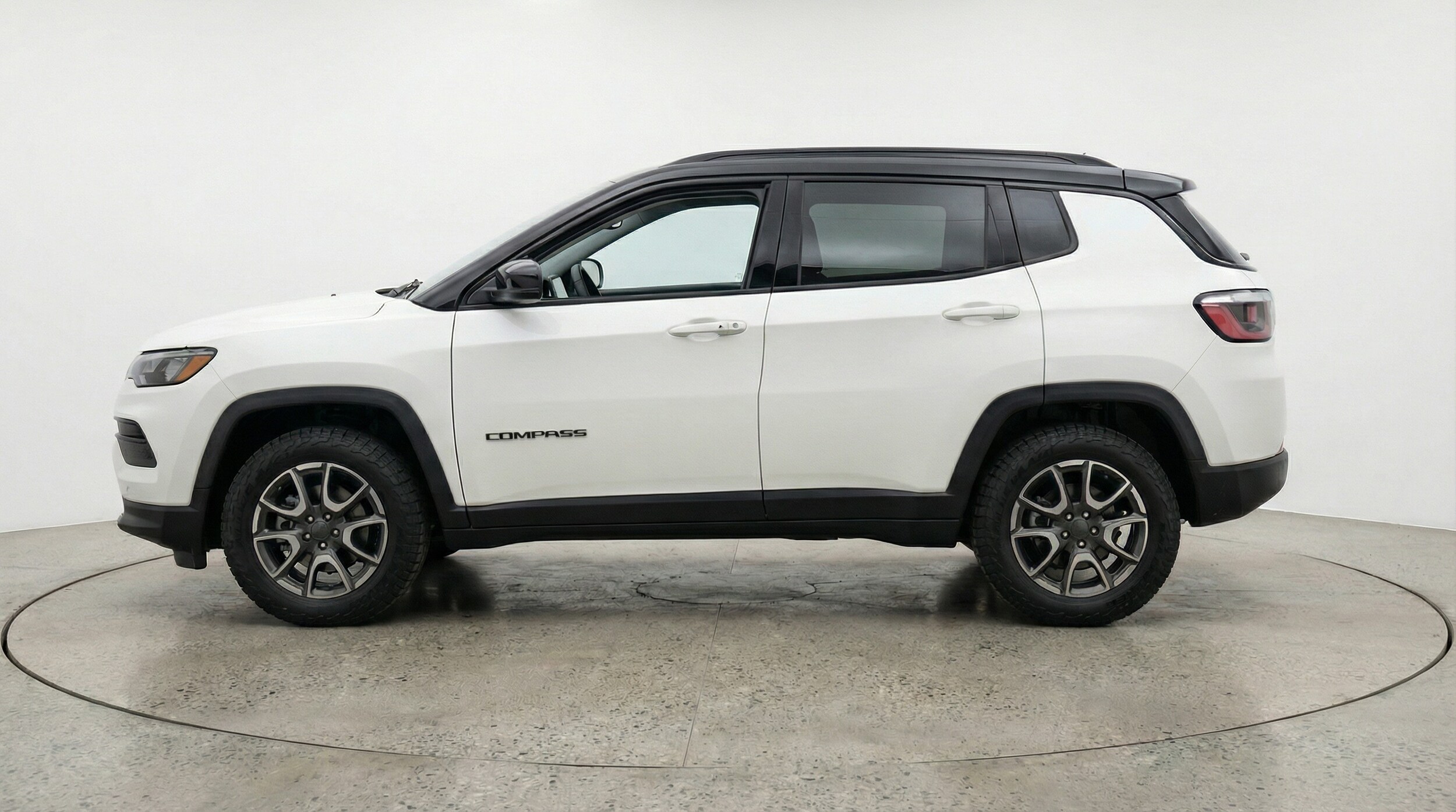 Thumbnail: 2025 Jeep Compass - 4