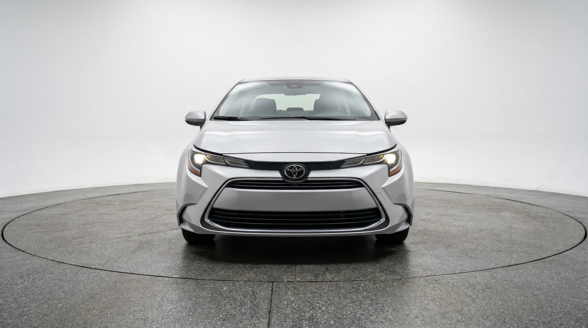 Thumbnail: 2025 Toyota Corolla - 2