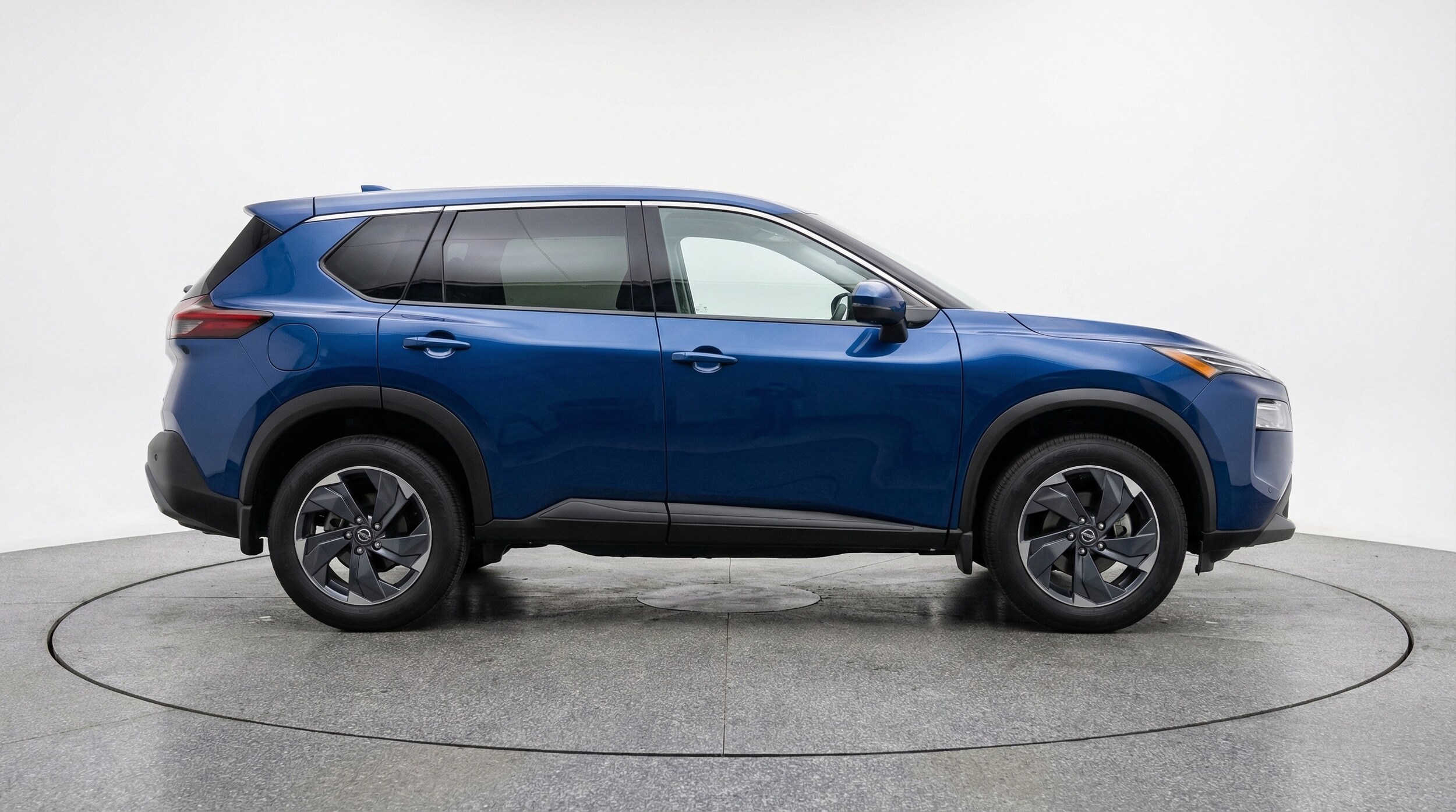 Thumbnail: 2025 Nissan Rogue - 8