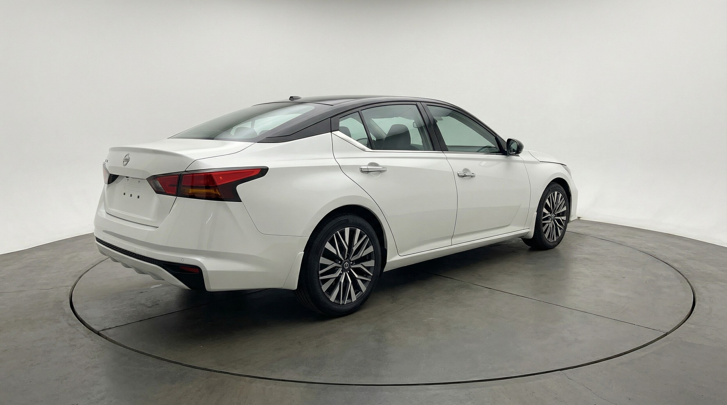 Thumbnail: 2025 Nissan Altima - 7