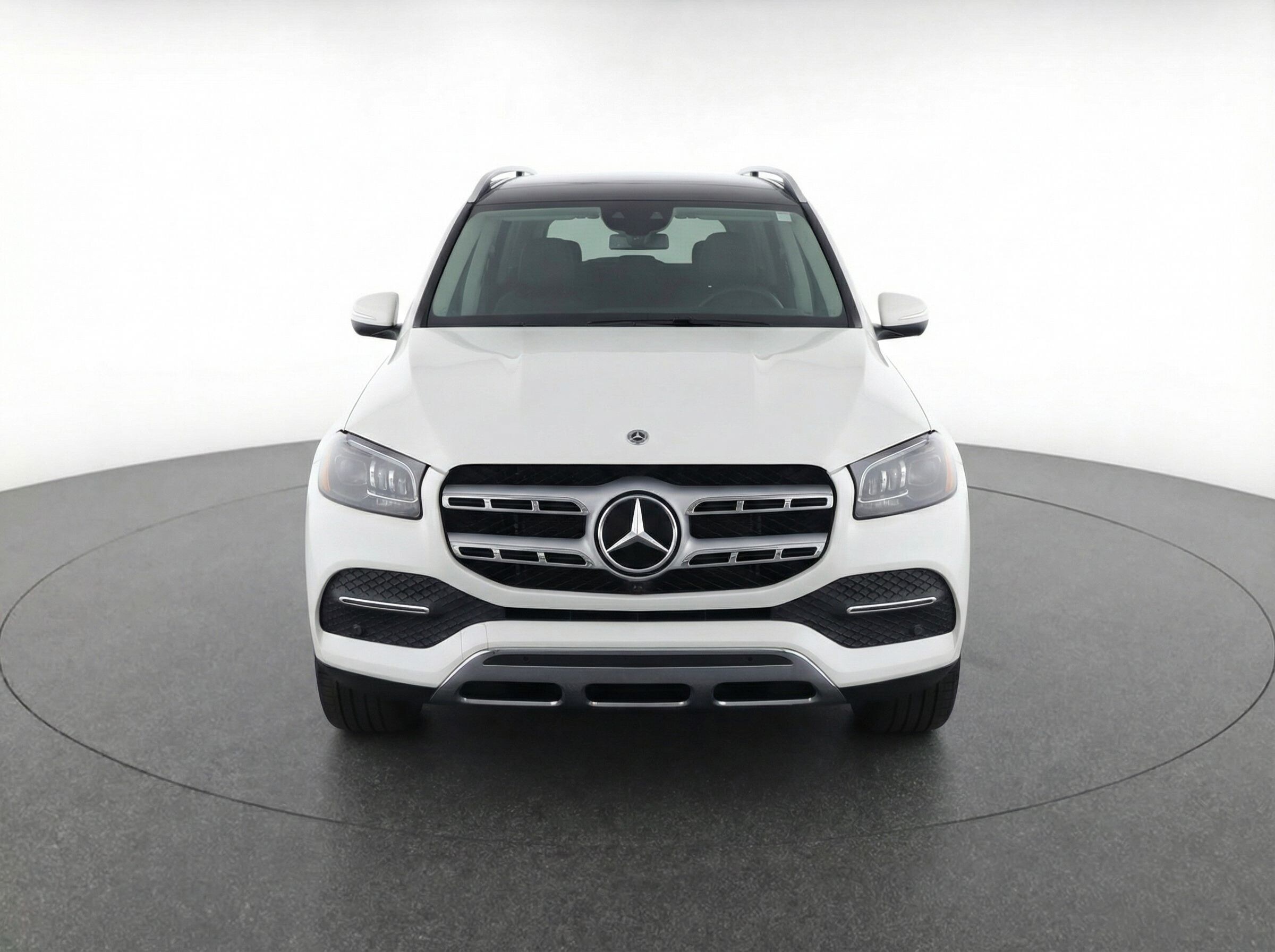 Thumbnail: 2025 Mercedes-Benz GLB - 2