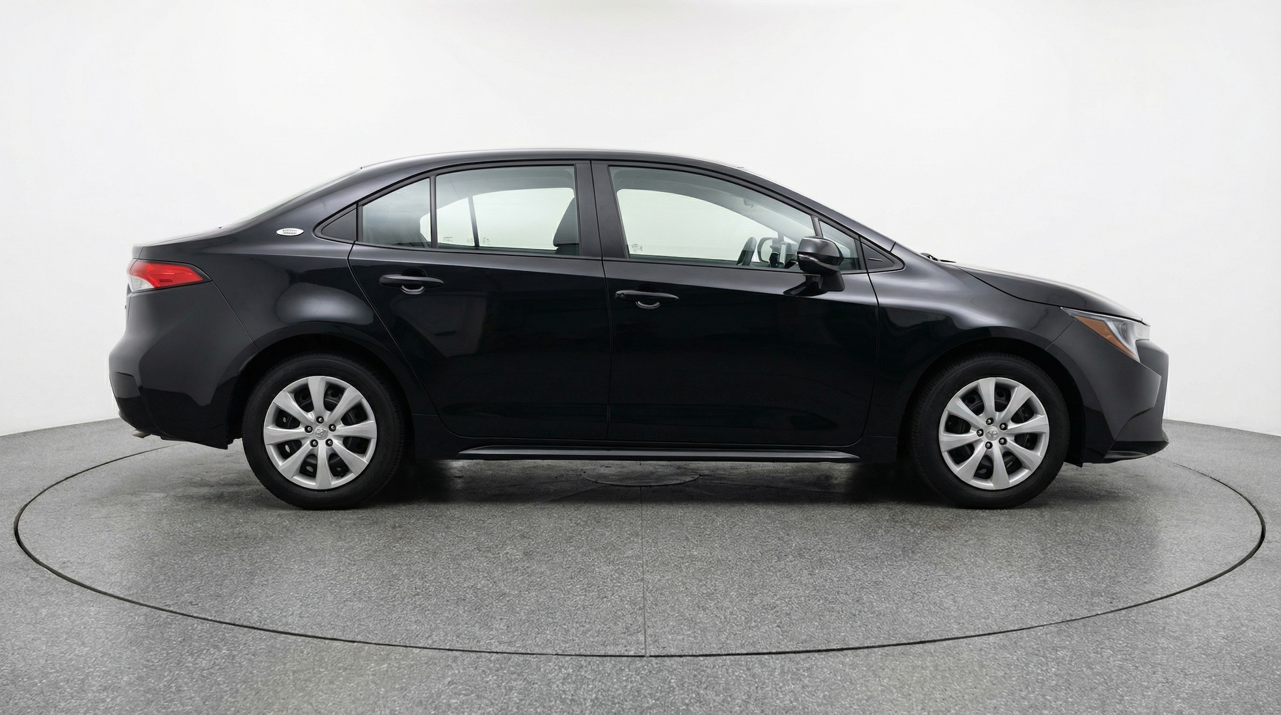 Thumbnail: 2025 Toyota Corolla - 8