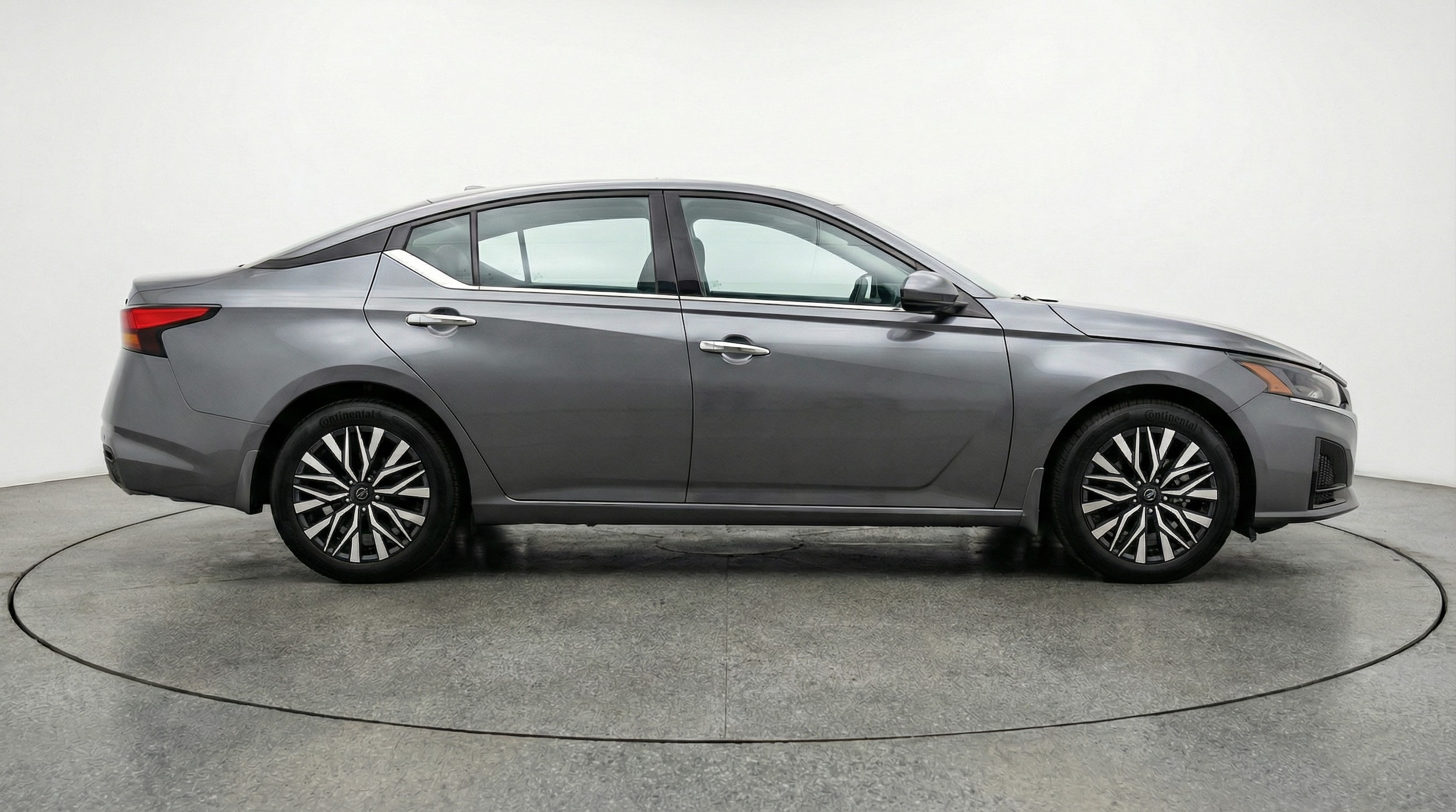 Thumbnail: 2025 Nissan Altima - 8