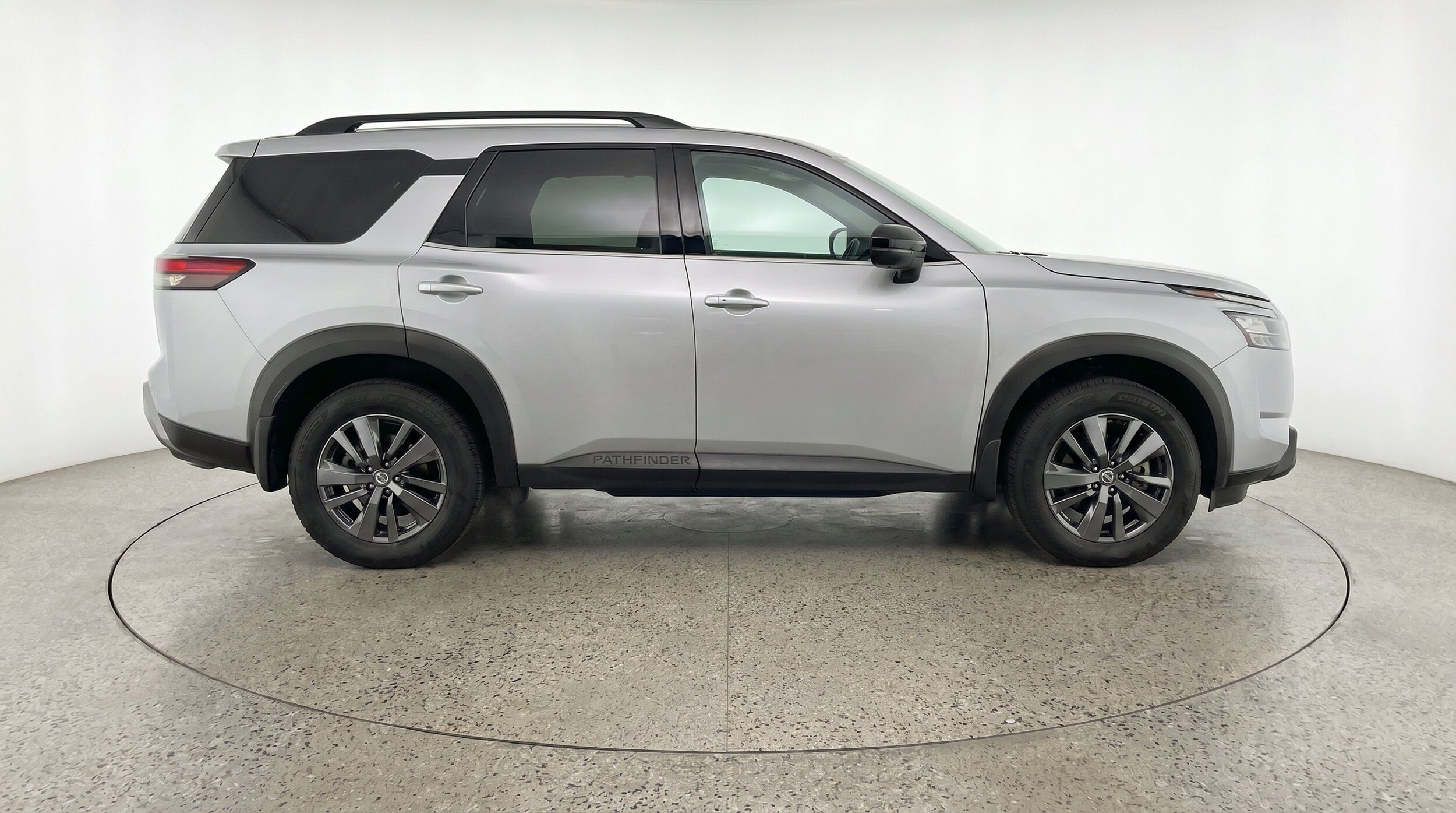 Thumbnail: 2025 Nissan Pathfinder - 11