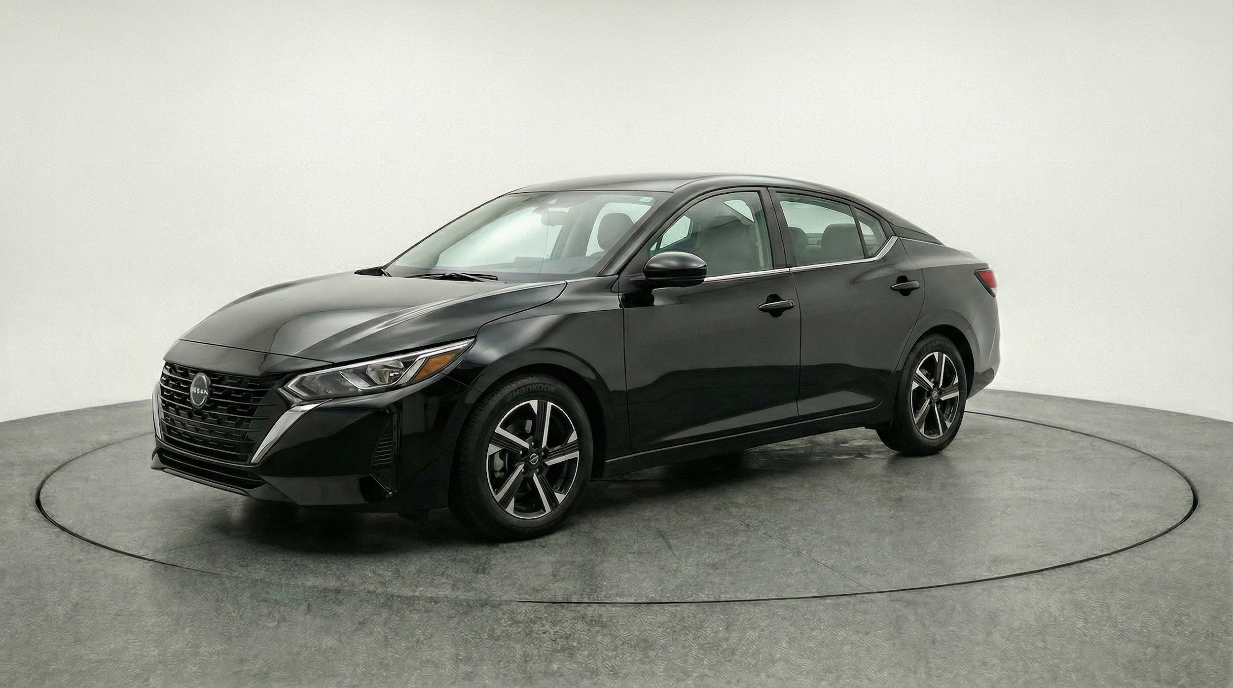 Thumbnail: 2025 Nissan Sentra - 3