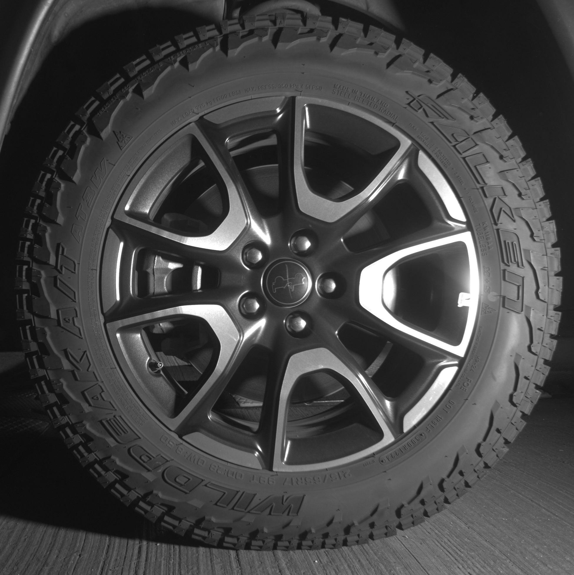 Thumbnail: 2025 Jeep Compass - 9