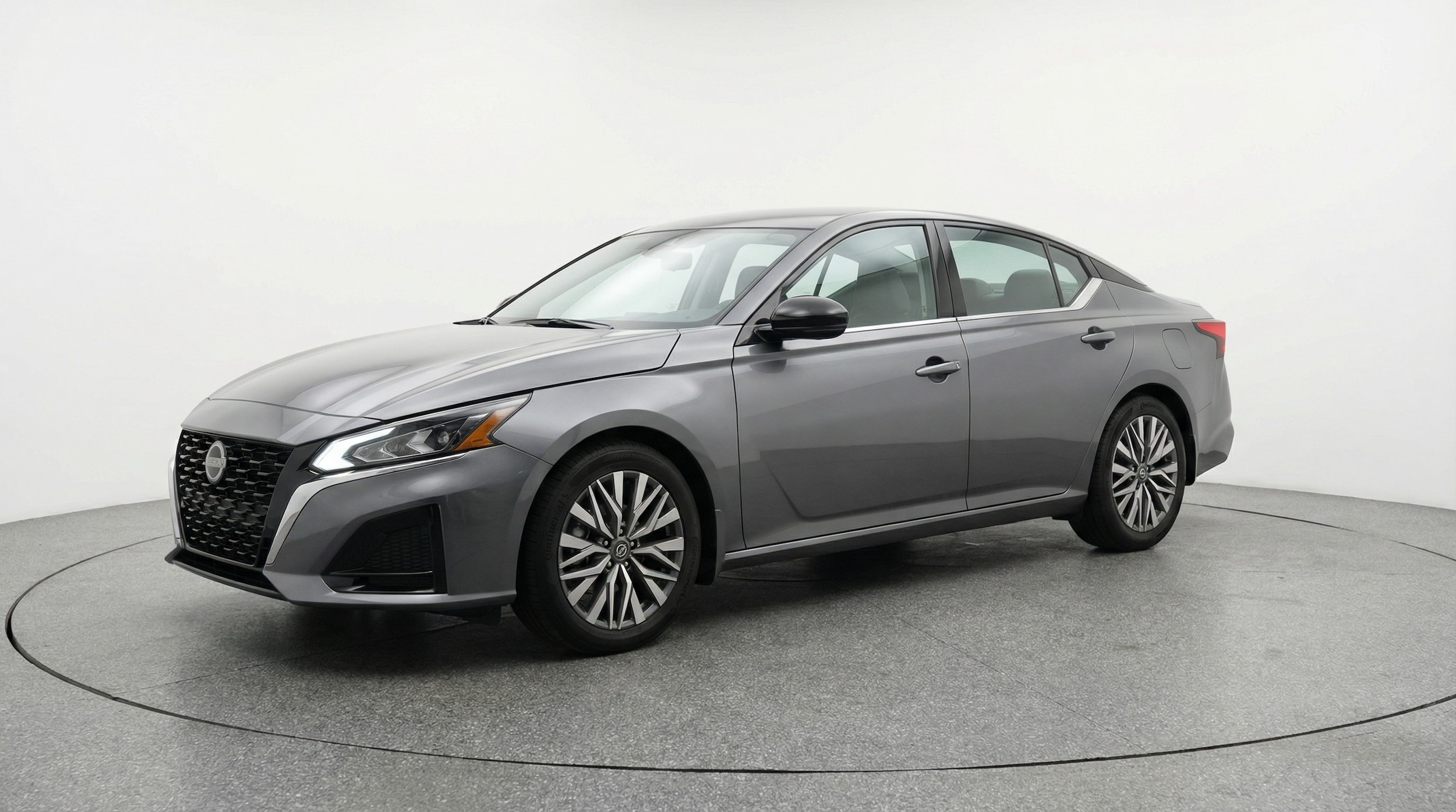 Thumbnail: 2025 Nissan Altima - 3