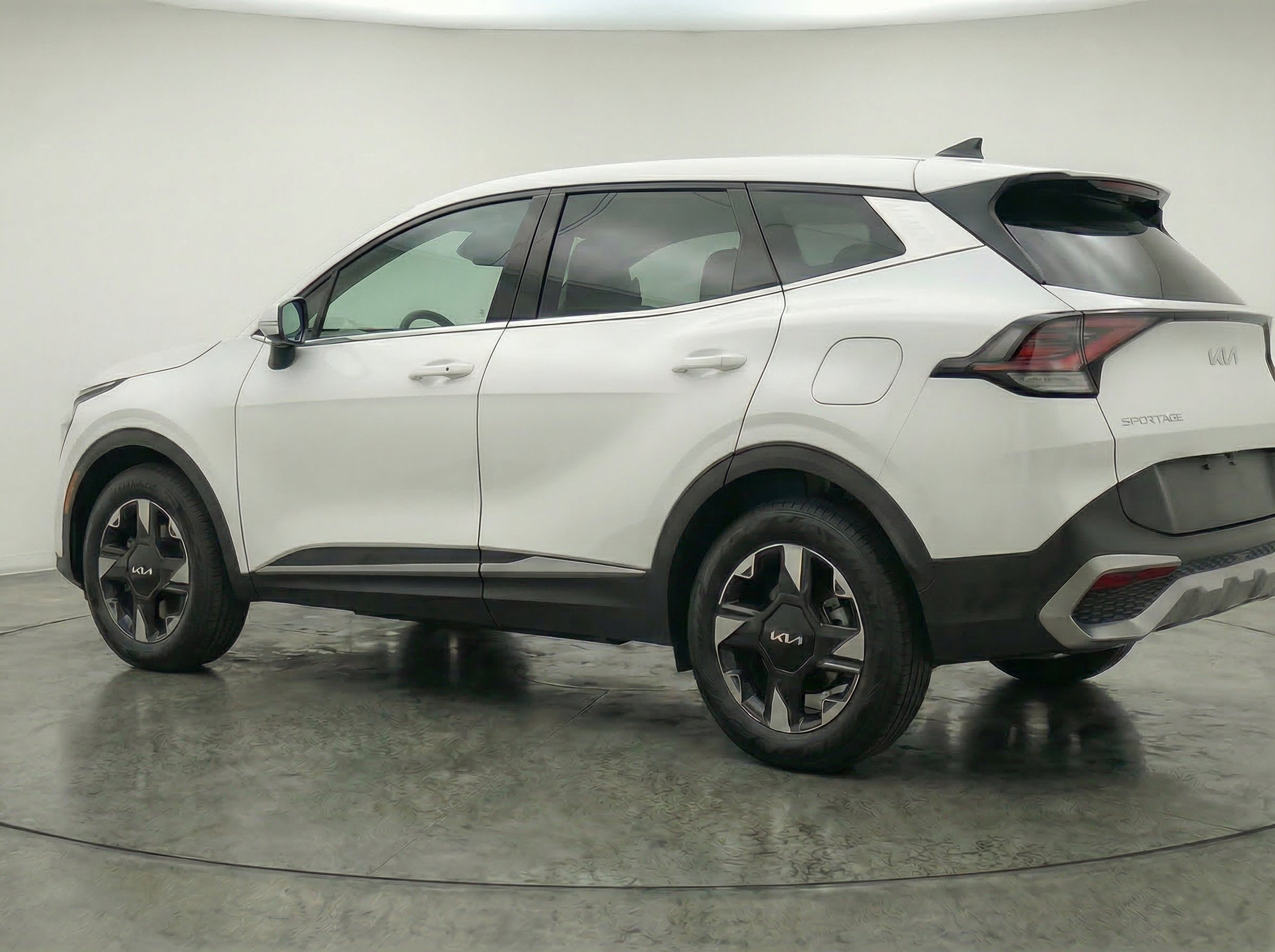 Thumbnail: 2026 Kia Sportage - 6