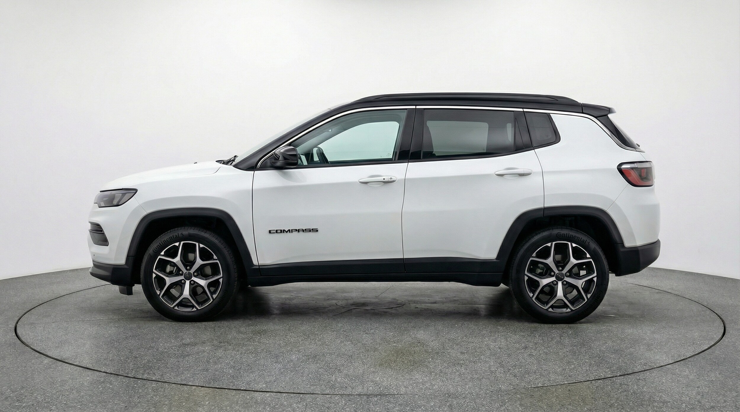 Thumbnail: 2025 Jeep Compass - 4