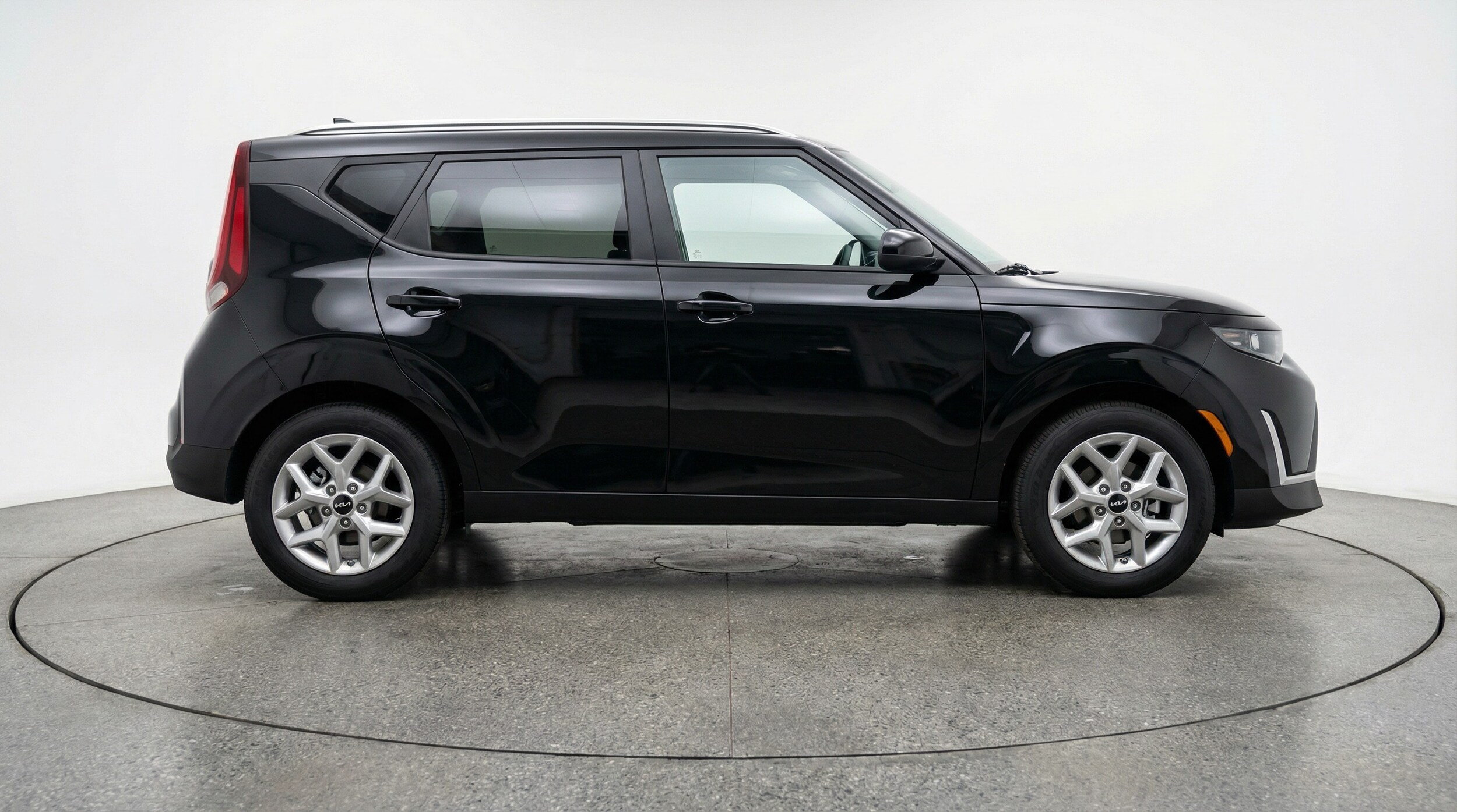 Thumbnail: 2025 Kia Soul - 8