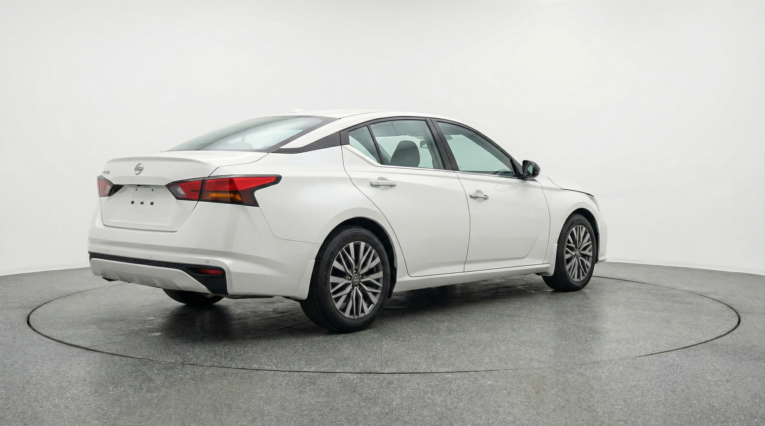 Thumbnail: 2025 Nissan Altima - 7