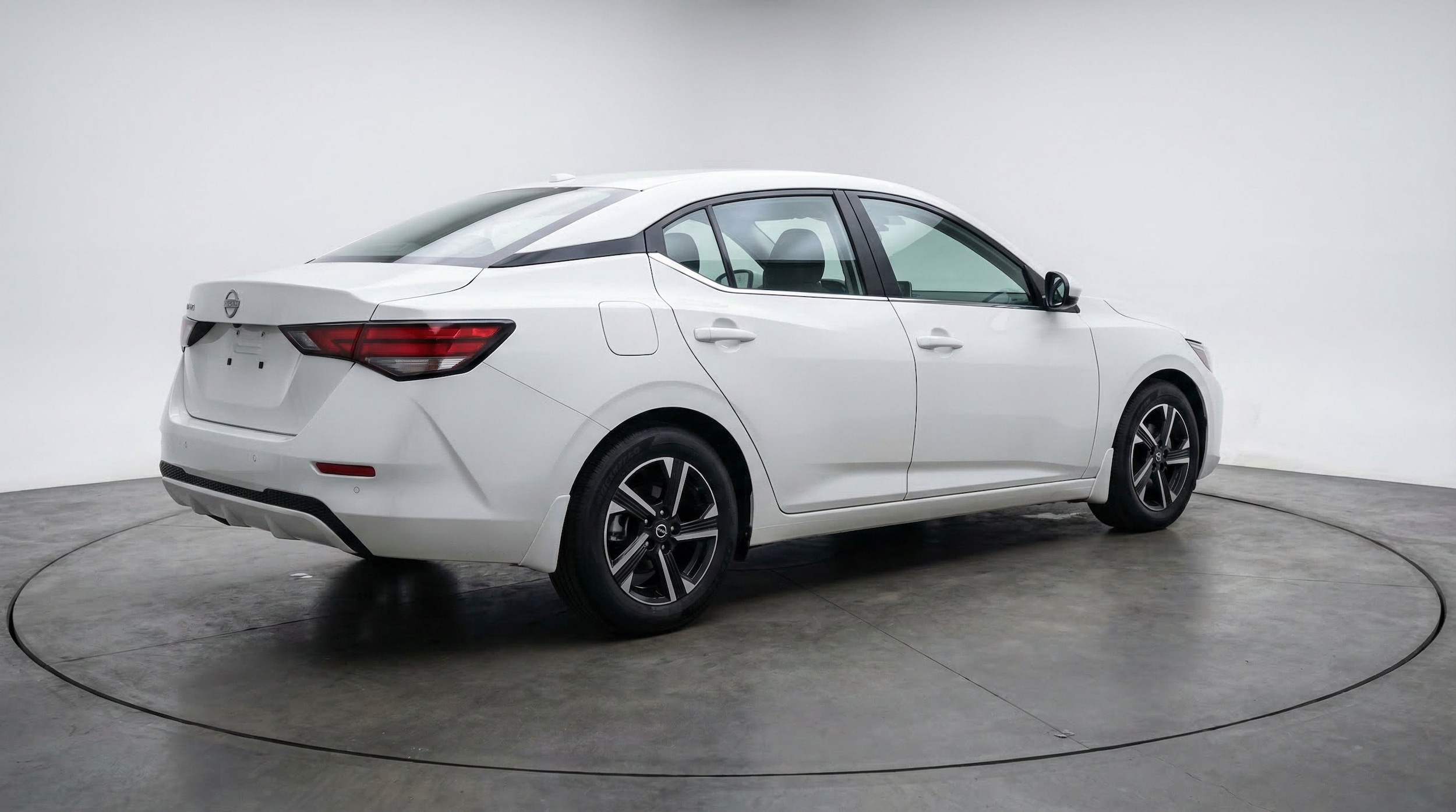 Thumbnail: 2025 Nissan Sentra - 9