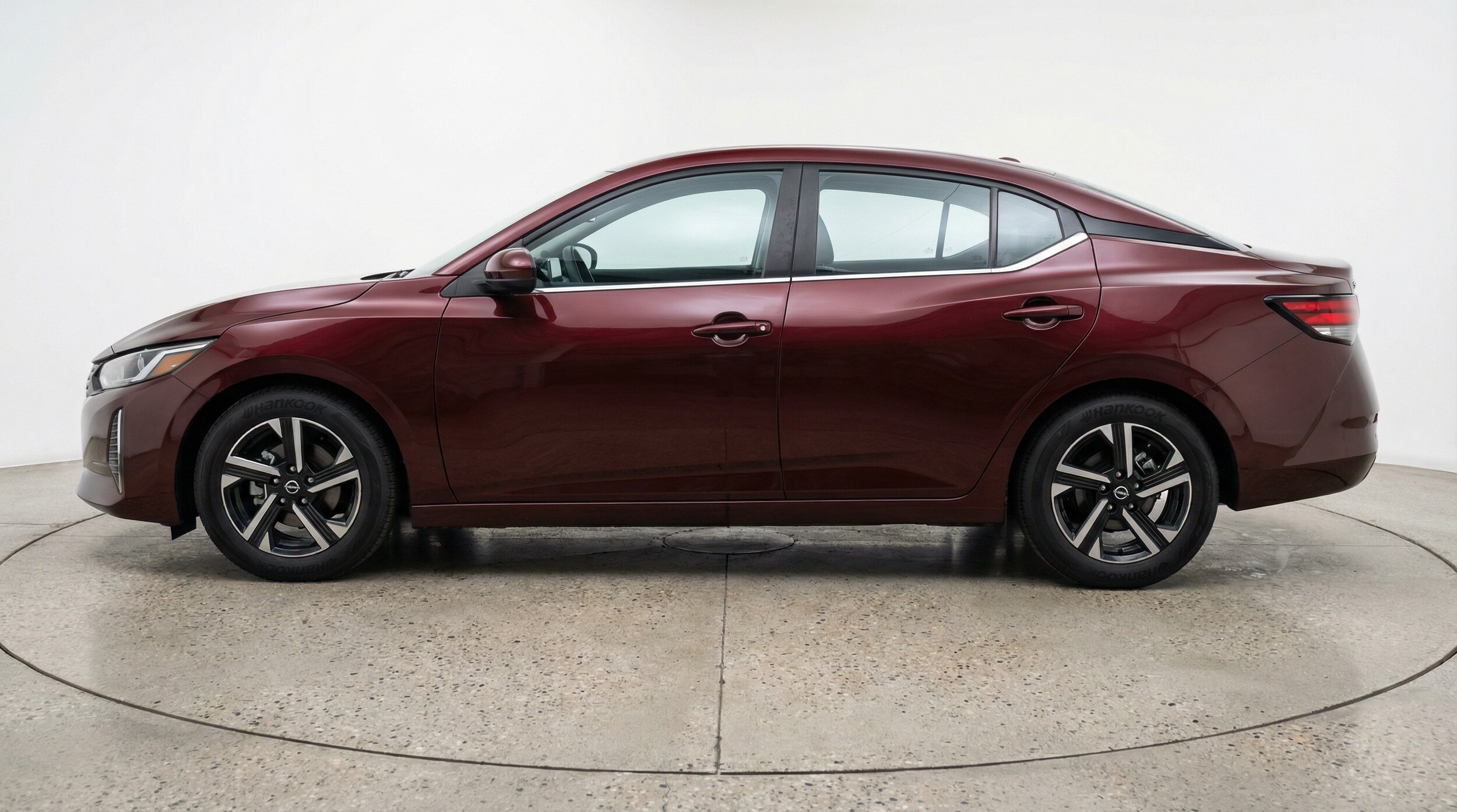 Thumbnail: 2025 Nissan Sentra - 4