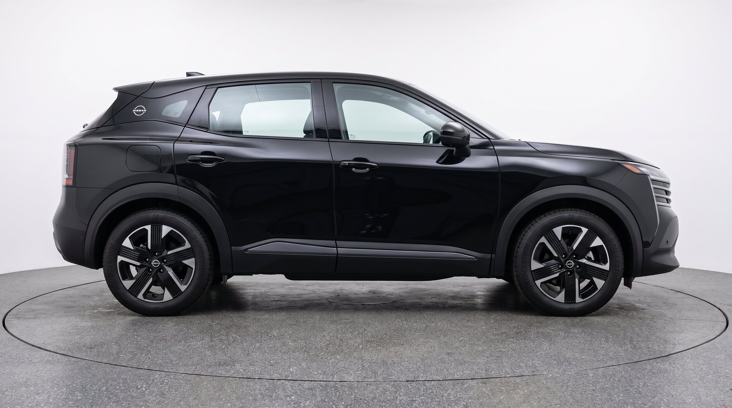Thumbnail: 2026 Nissan Kicks - 11