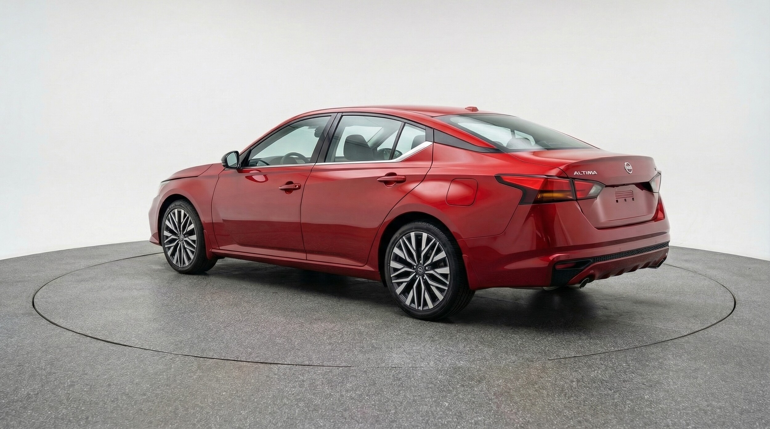 Thumbnail: 2025 Nissan Altima - 5